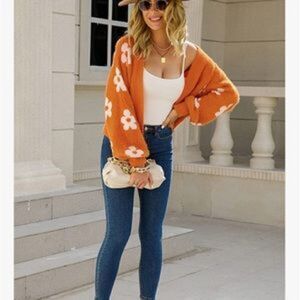 New Floral Knit Open Front Crop Cardigan